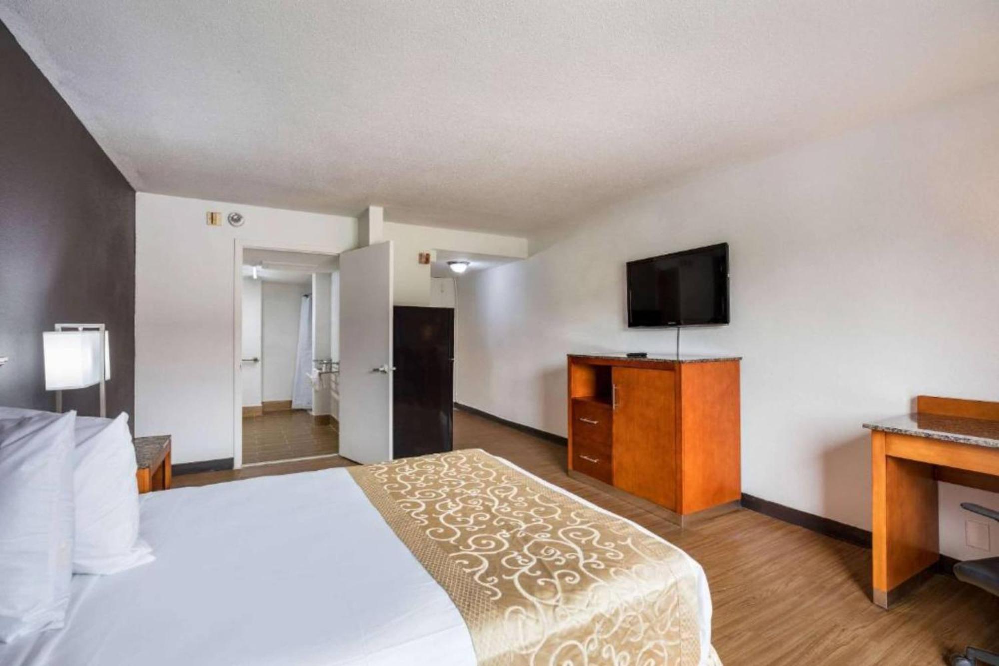 Oyo Hotel Orlando Airport Exterior photo